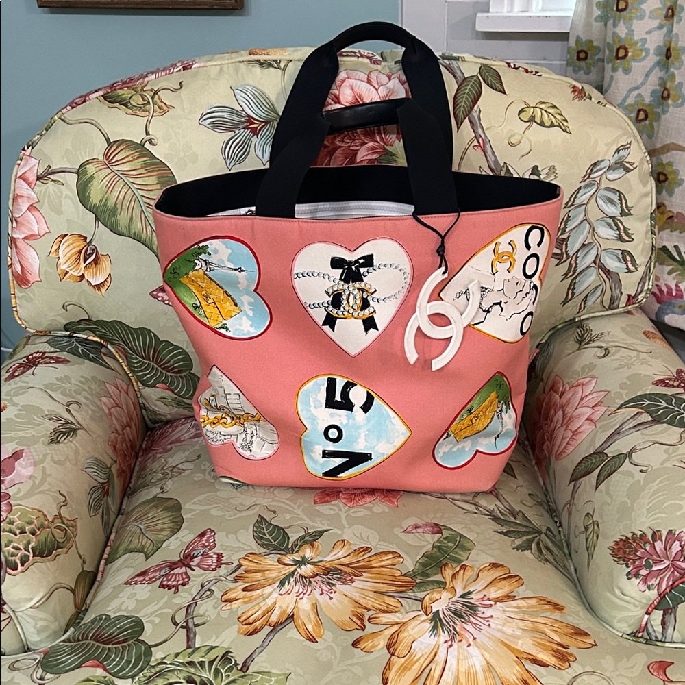 CHANEL Paris themed Pink Tote with Heart Motifs Rare! HTF